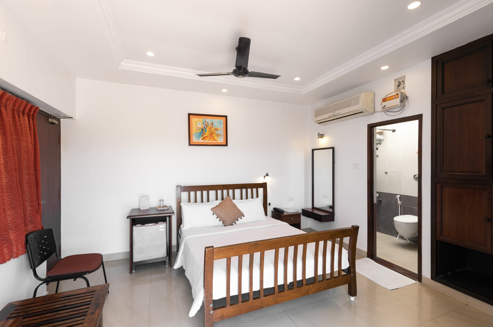 Executive Room 2